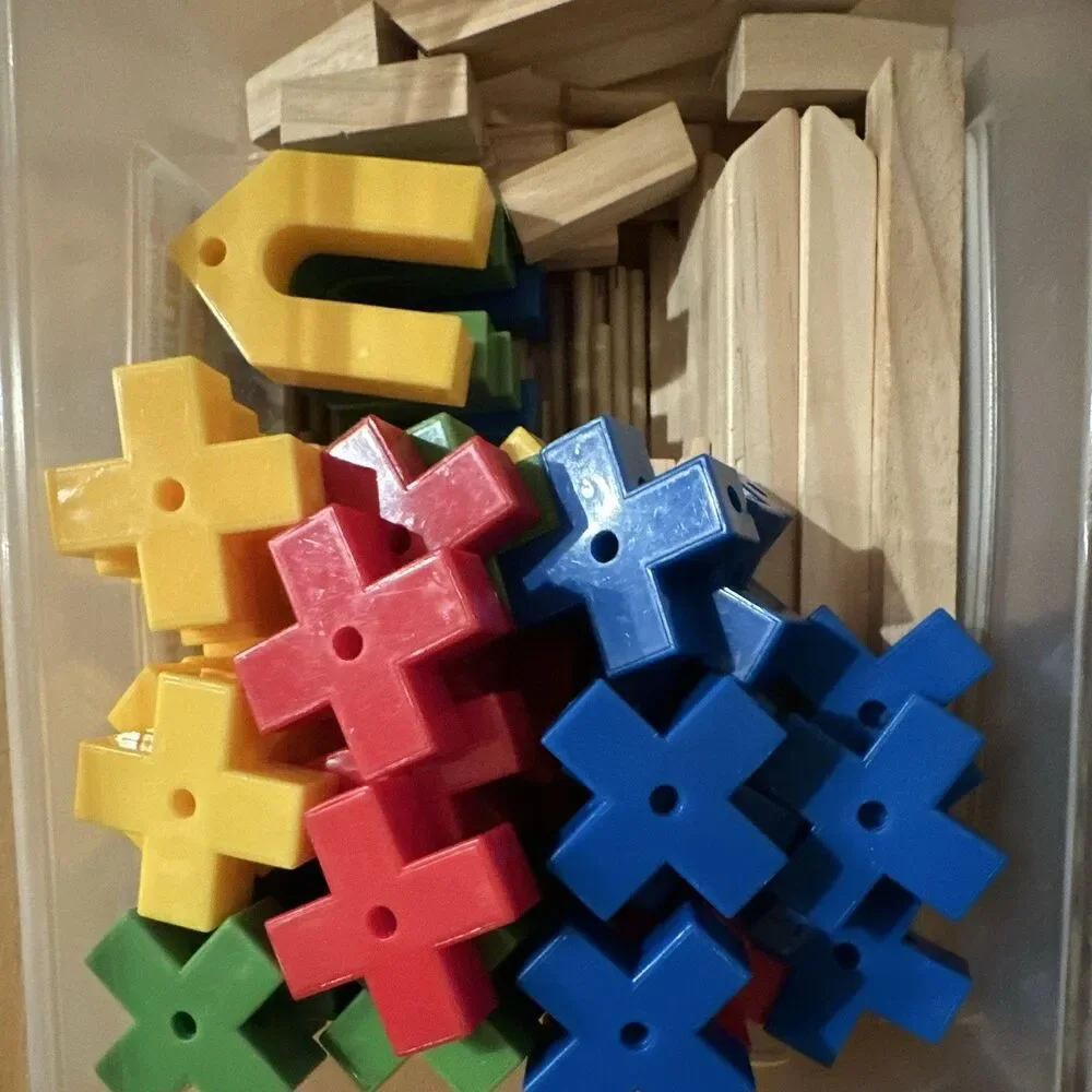 Guidecraft texo interlocking